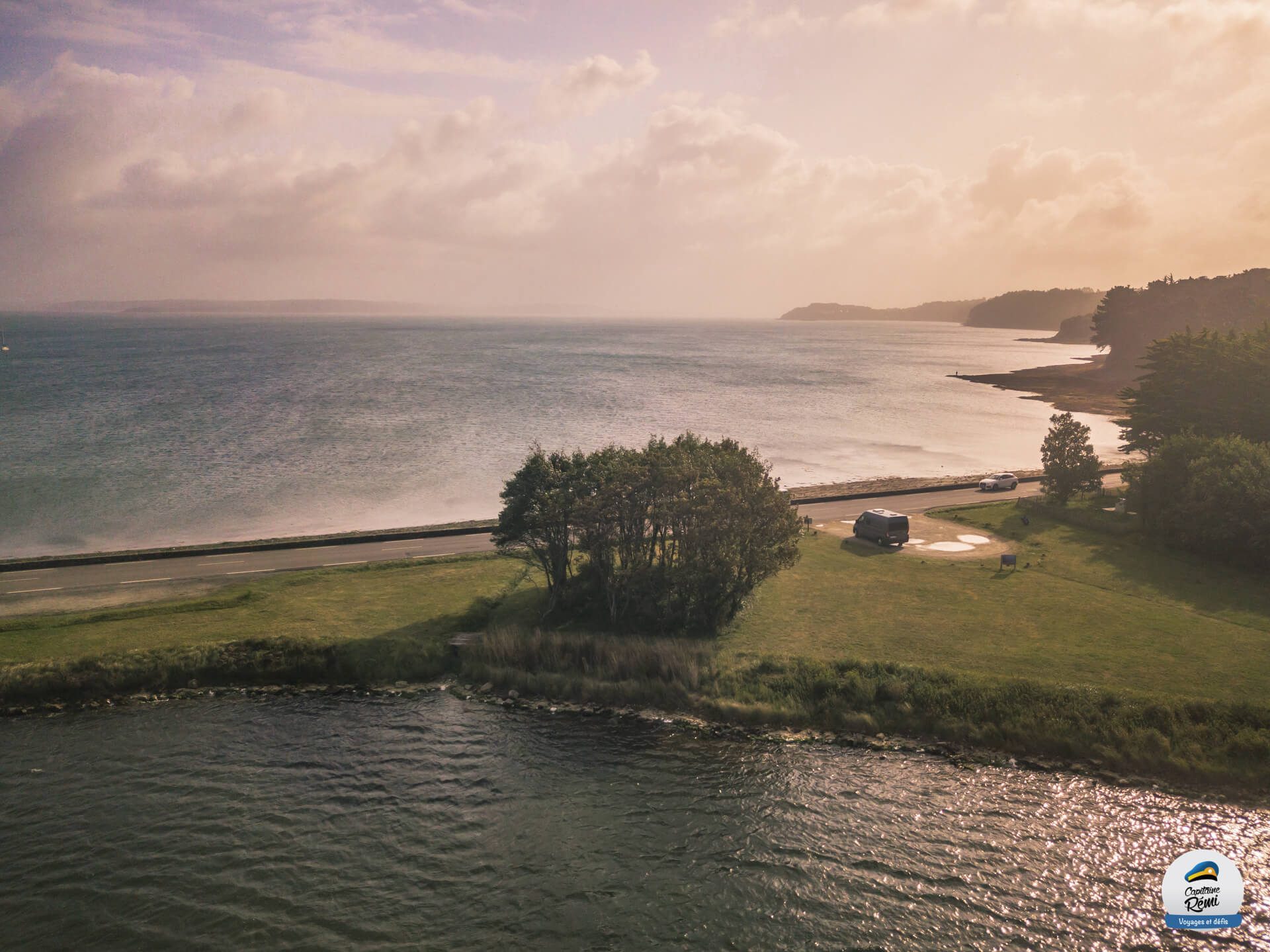 Pause déjeuner en bord de mer
