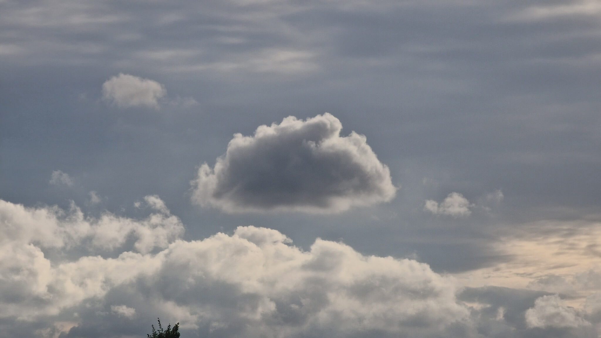 Conte : Le petit nuage noir ☁️